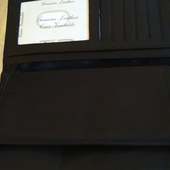 Ladies Genuine Leather Wallet - Picture 7 of 12